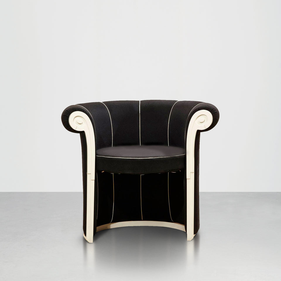 Liuto Armchair