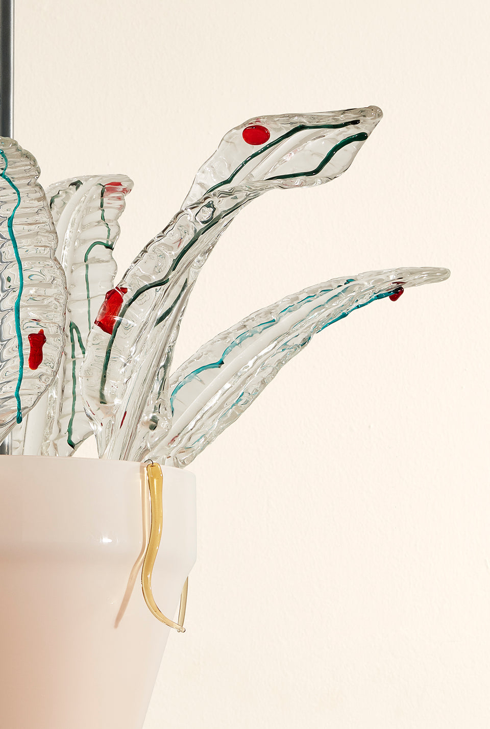 Ugo La Pietra Suspension