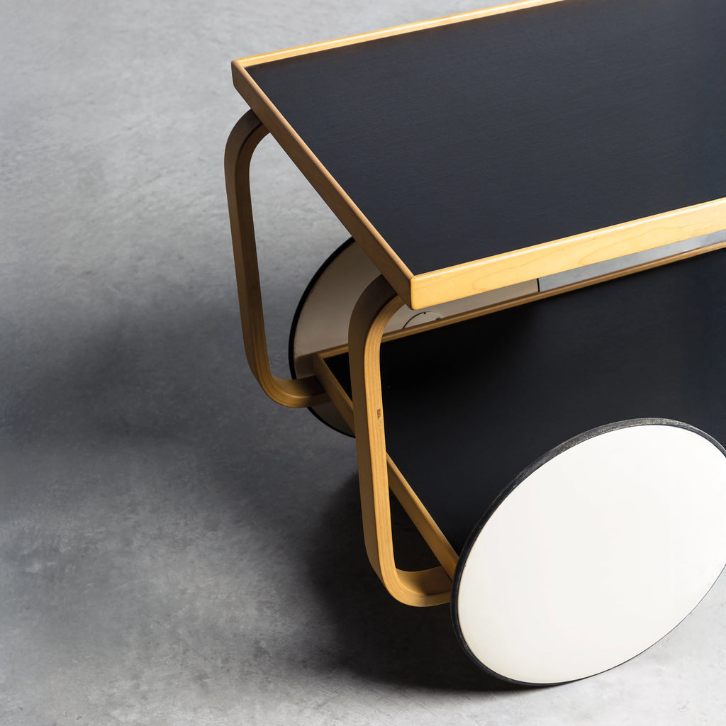 Tea Trolley 901