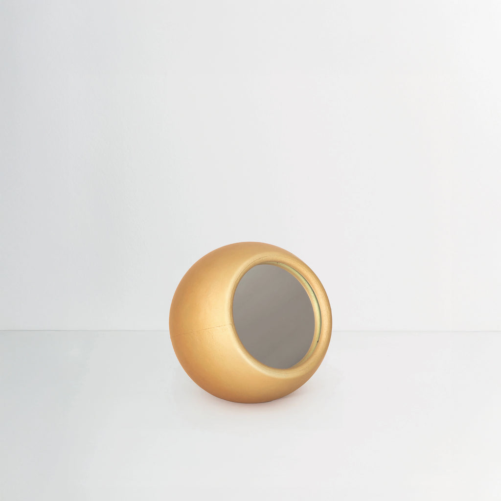 Sfera mirror