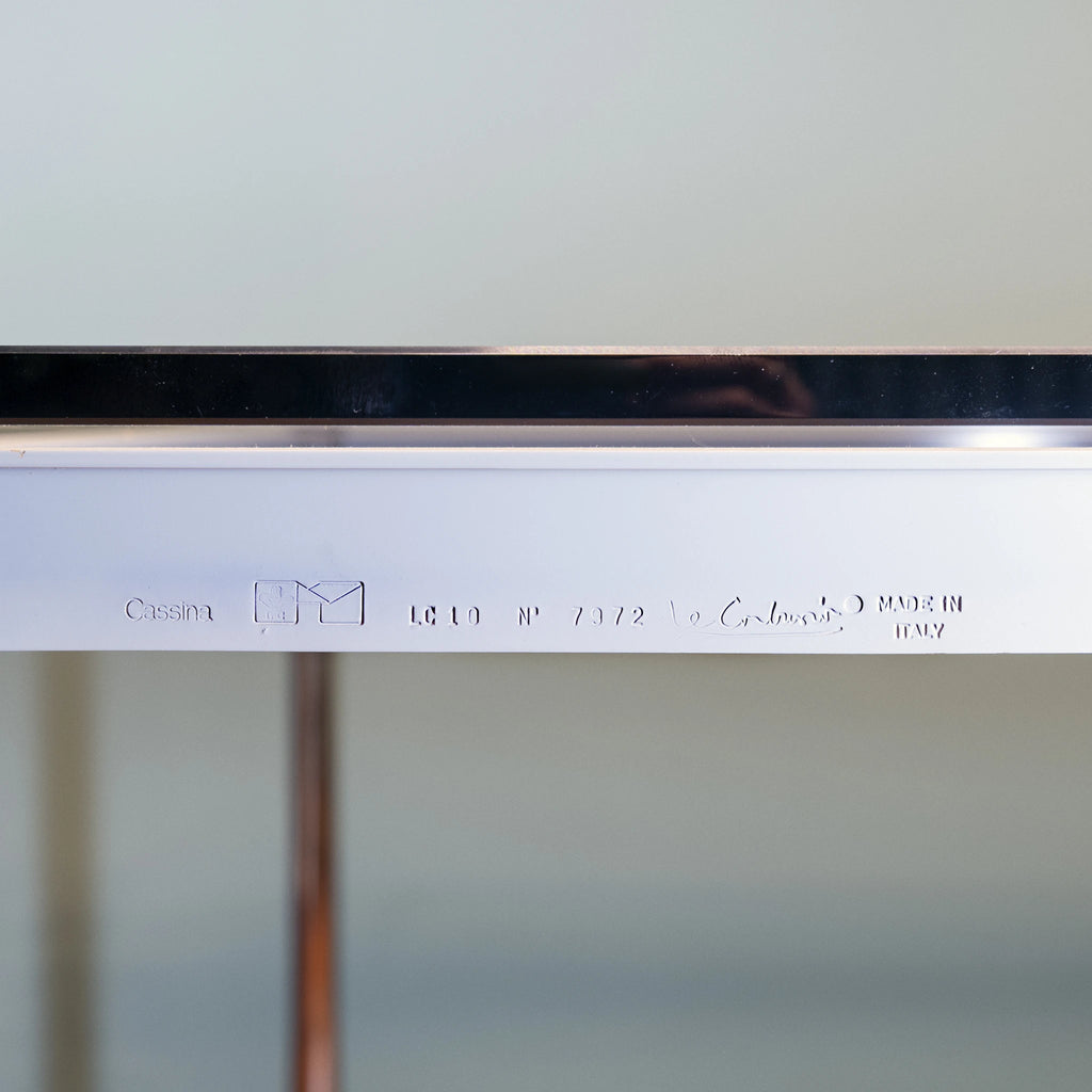 LC10 Table en tube