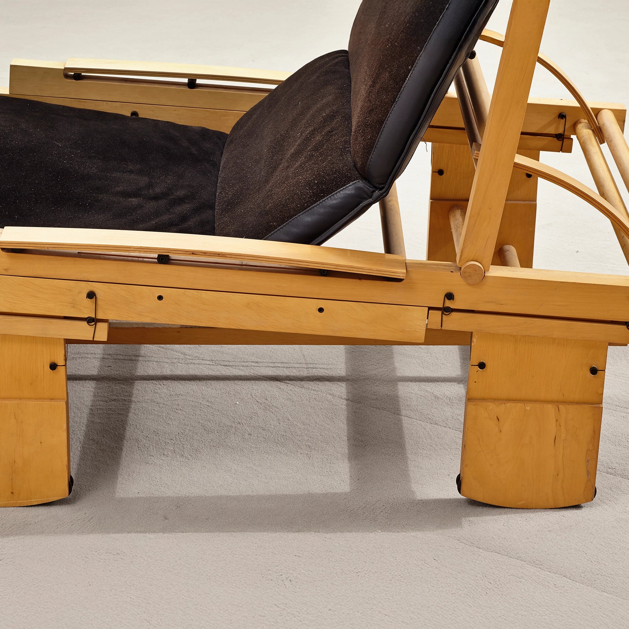 Rocking Chaise Longue