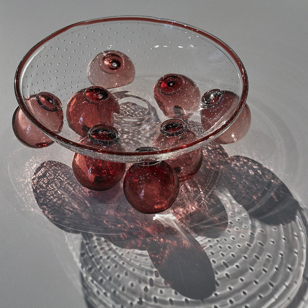 Zet glass centerpiece