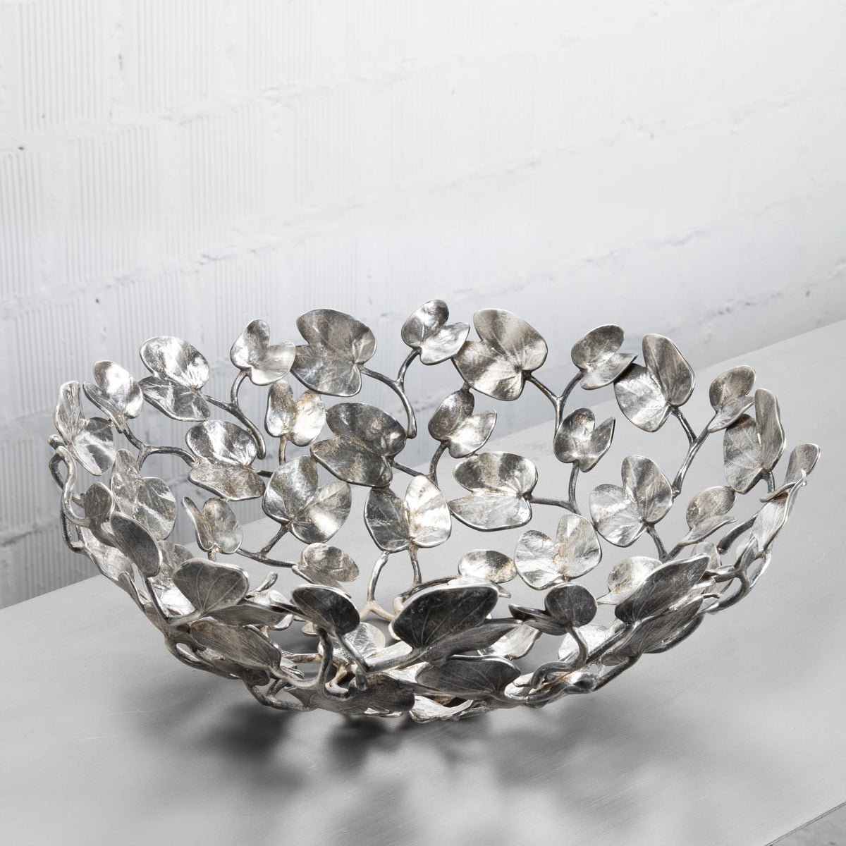Full view of Kachnar II silver-plated bowl