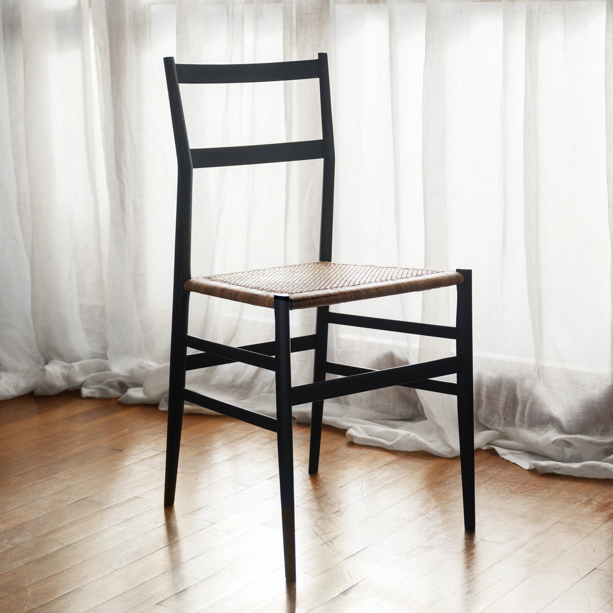 Superleggera 699 Chair